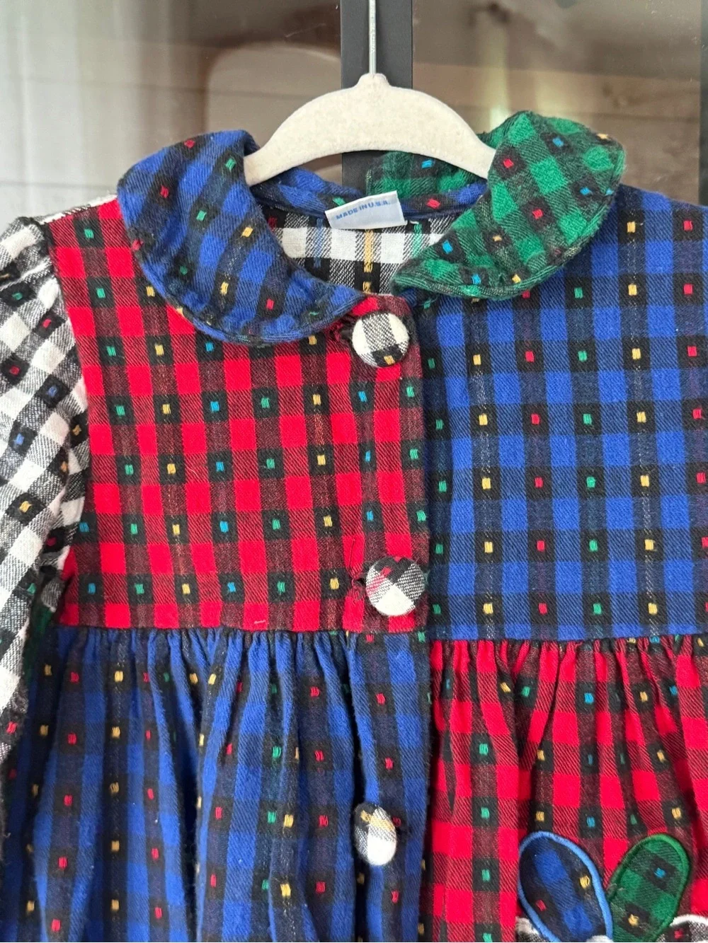 Vintage 90s gingham plaid patchwork applique flower long sleeve dress collar